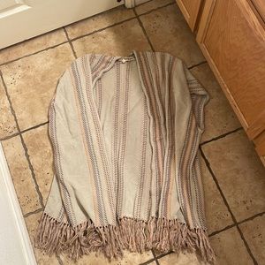 Boutique one size Aztec ponch with fringe